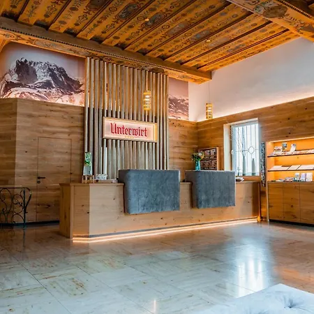 Hotel Unterwirt 4*