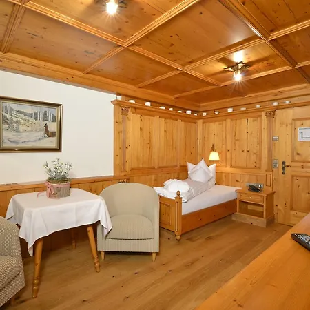 Unterwirt Hotel 4*