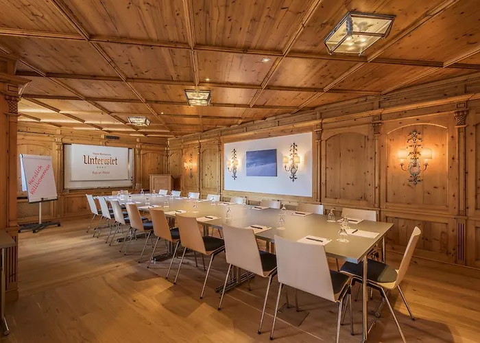 Unterwirt Hotel 4*