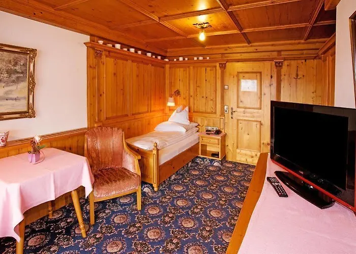 Hotel Unterwirt 4*